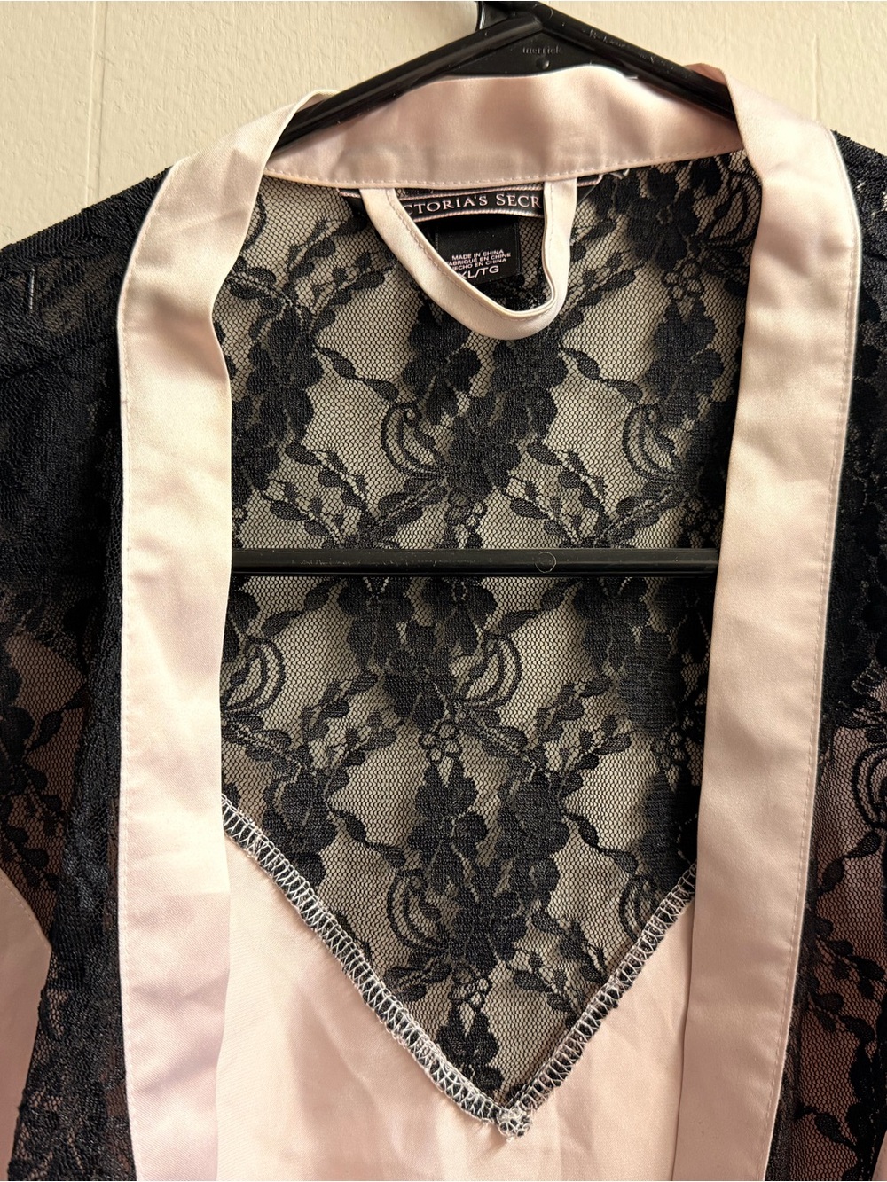 Victoria's Secret Pink Satin and Black Lace Robe - Picture 5 of 6